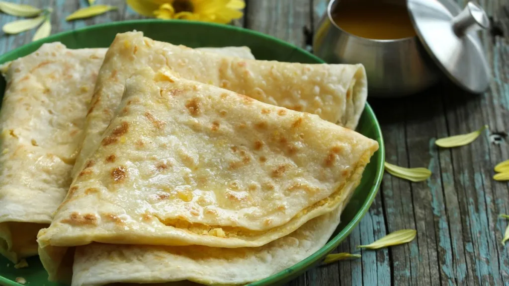 Maharashtra Famous Food Information in Marathi 